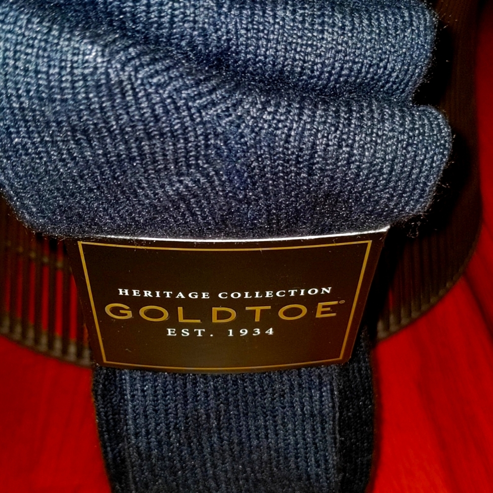 Gold Toe Socks Fluffies 3 pairs extended size 12-16 Navy